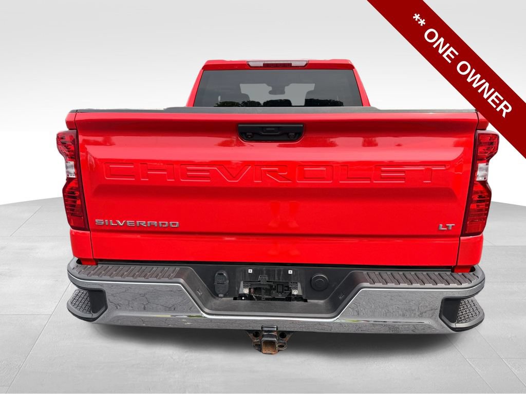 Used 2023 Chevrolet Silverado 1500 LT AWD/4WD image 4