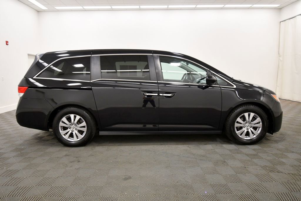 Used 2016 Honda Odyssey SE image 9