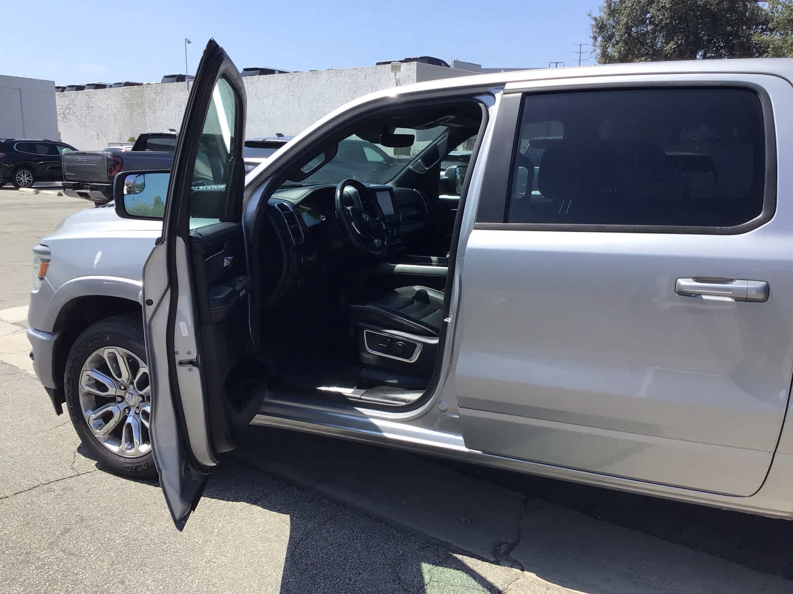 Used 2022 RAM 1500 Laramie w/ Sport Appearance Package RWD image 6