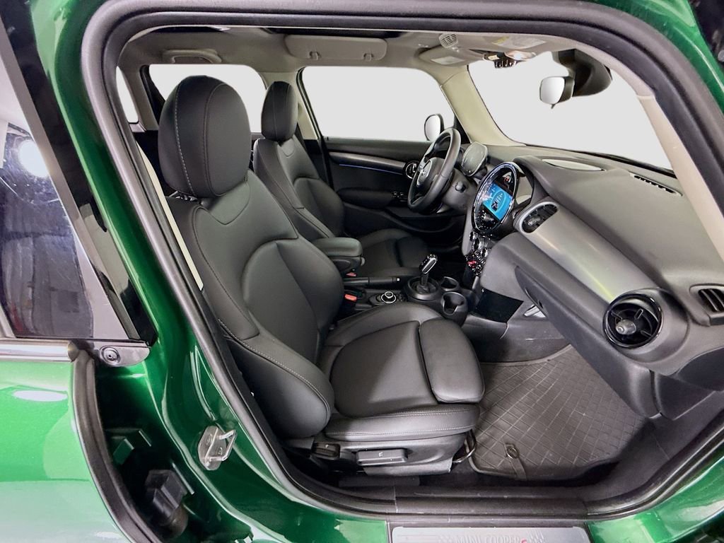 Used 2023 MINI Cooper S image 21