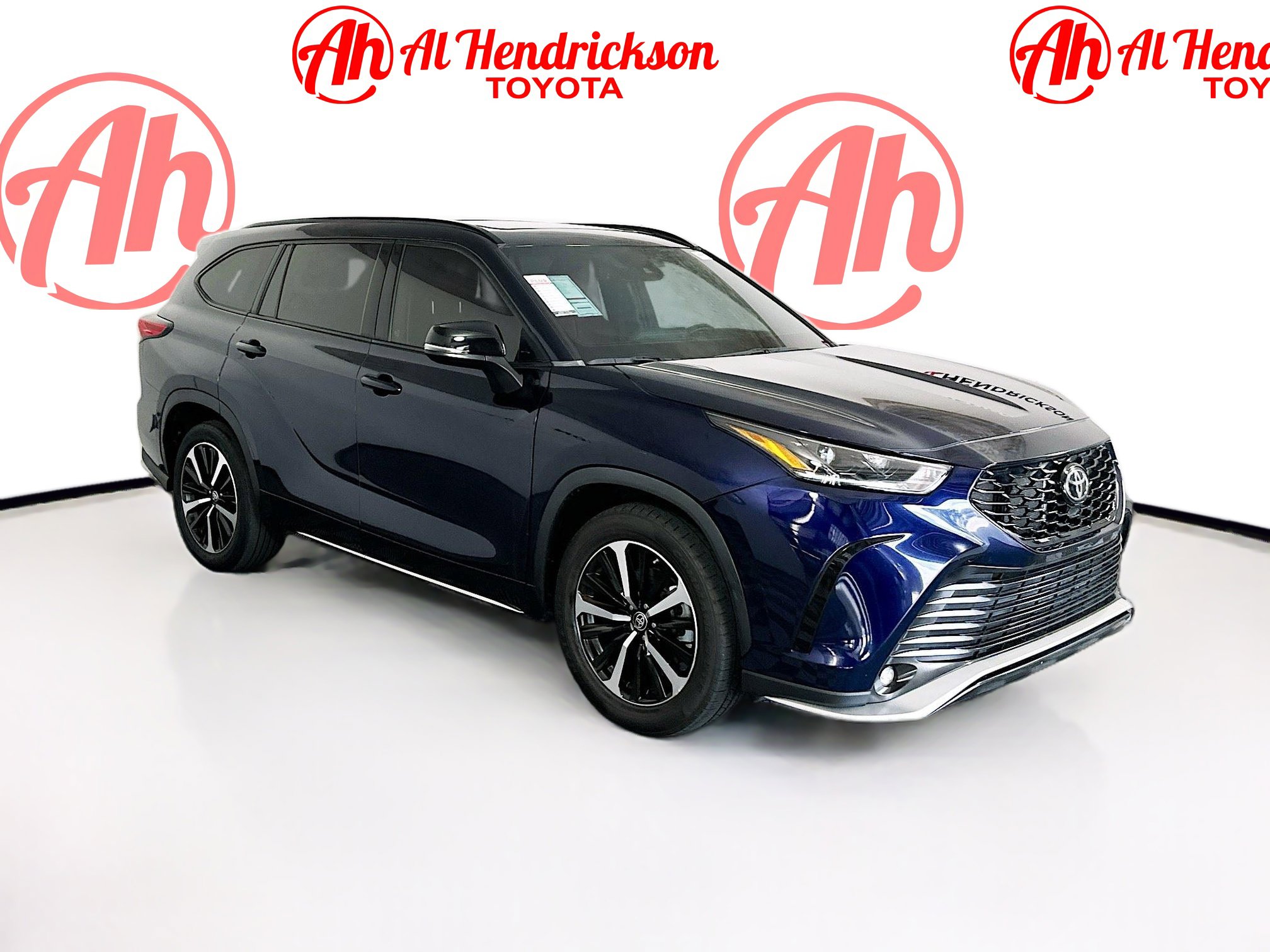 Used 2022 Toyota Highlander XSE