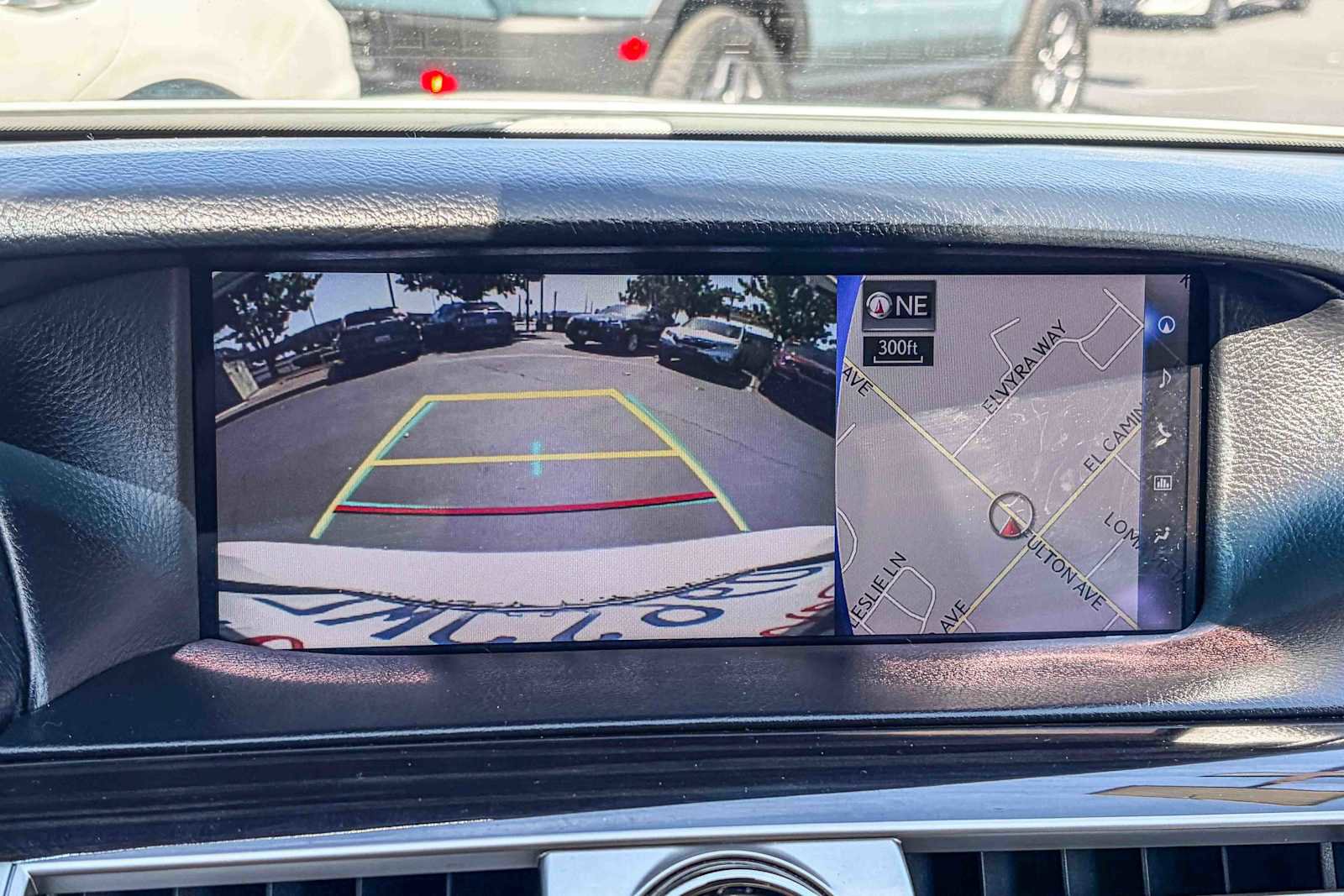 Used 2017 Lexus LS 460 w/ Comfort Package image 24