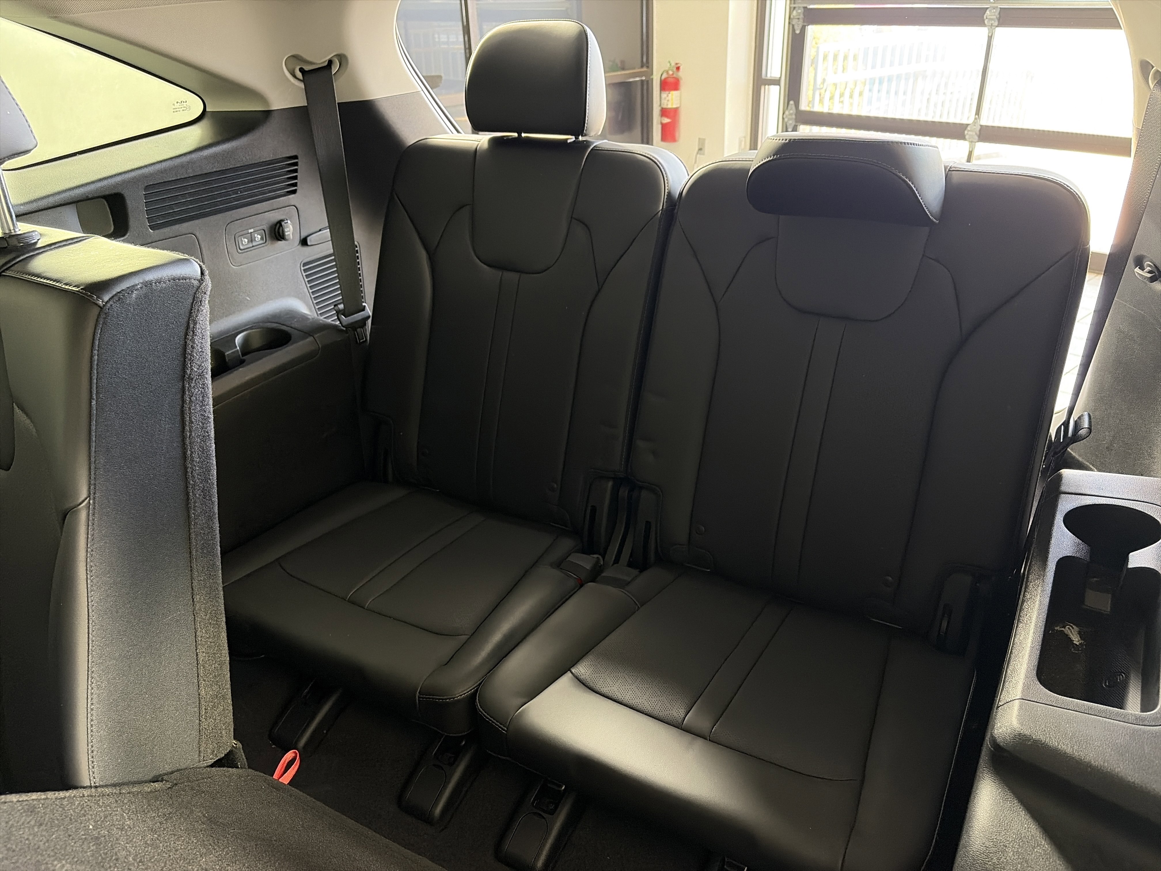 Certified 2023 Kia Sorento S w/ Panoramic Sunroof Package image 8