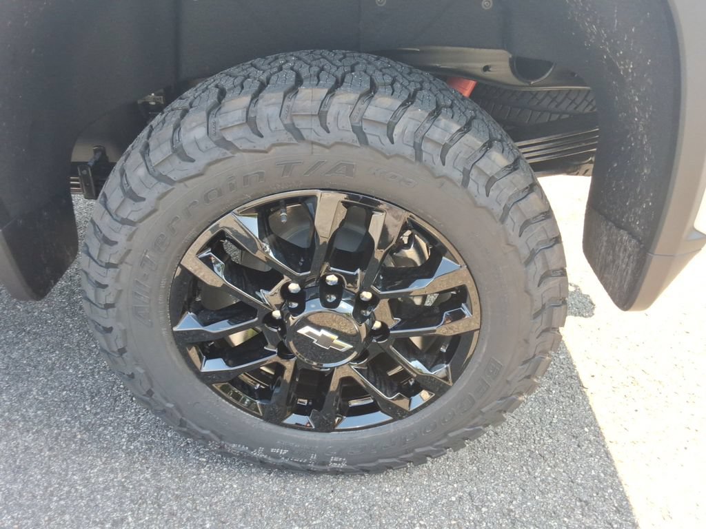 New 2026 Chevrolet Silverado 2500 LTZ w/ LTZ Plus Package AWD/4WD image 19