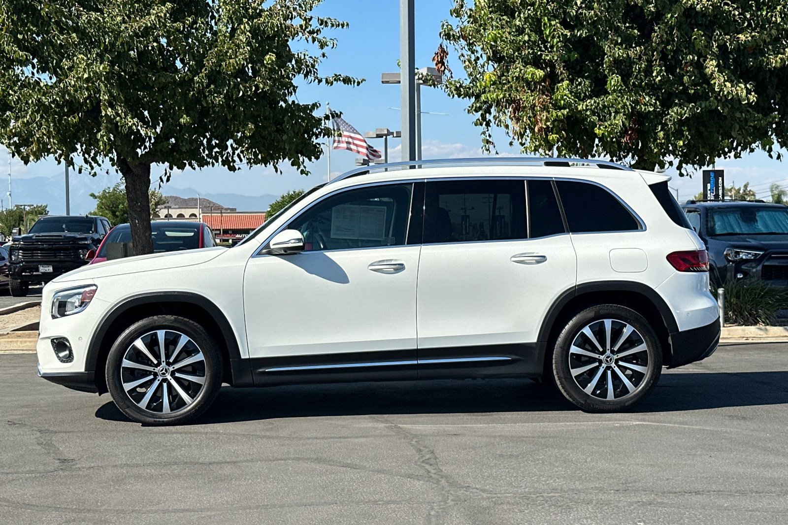 Used 2022 Mercedes-Benz GLB 250 image 7