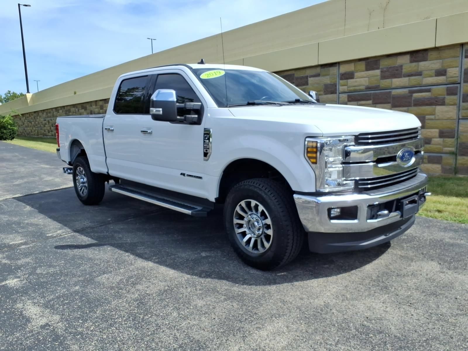 Used 2019 Ford F350 Lariat w/ Chrome Package AWD/4WD image 11