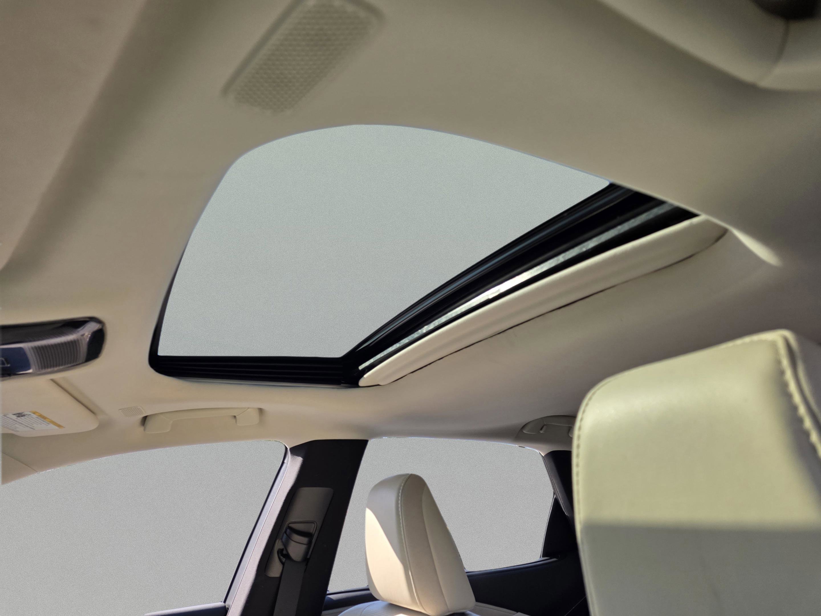 Certified 2023 Lexus RX 350 AWD w/ Accessory Package (Z1) image 12