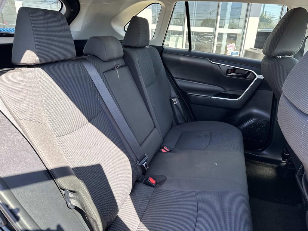 Used 2024 Toyota RAV4 LE image 10
