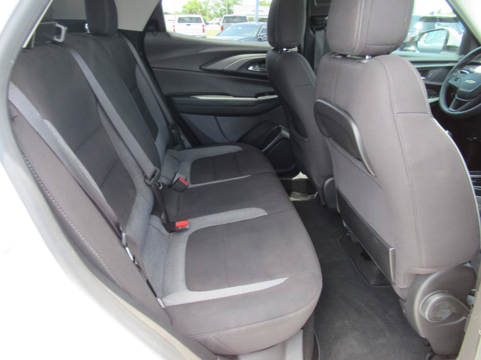 Certified 2023 Chevrolet TrailBlazer LT FWD image 32