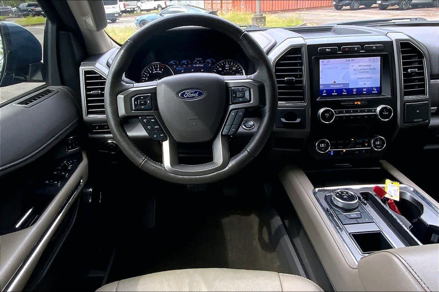 Used 2020 Ford Expedition XLT w/ Equipment Group 202A RWD image 6