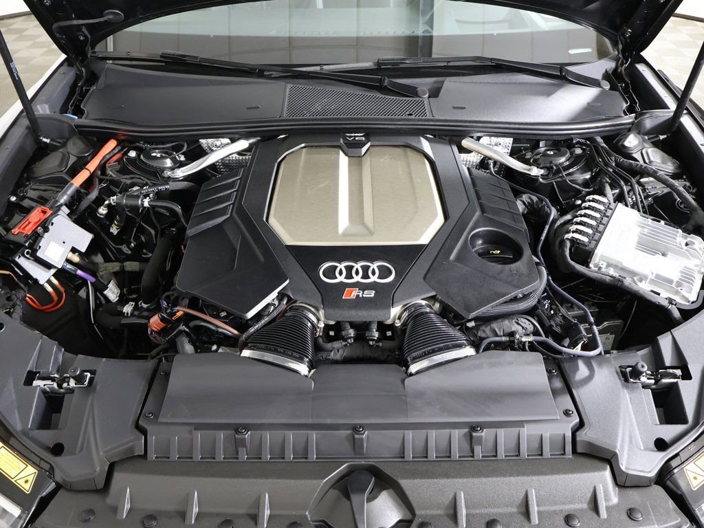 Used 2025 Audi RS 6 performance AWD/4WD image 24