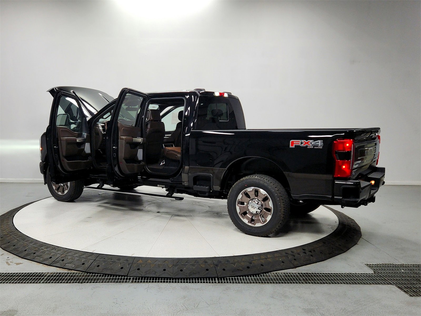 New 2025 Ford F250 King Ranch image 15