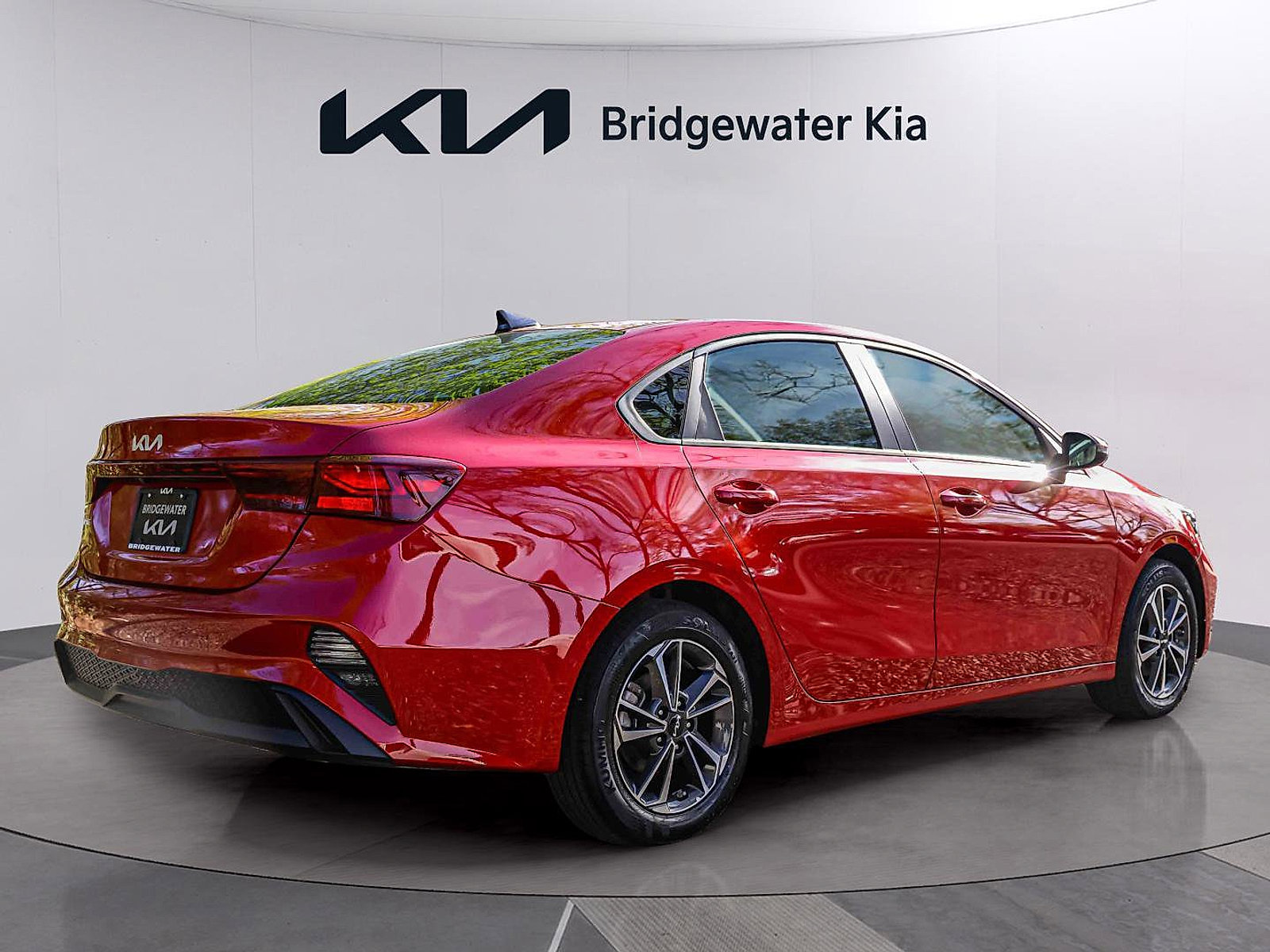 Certified 2024 Kia Forte LXS w/ LXS Technology Package FWD image 6