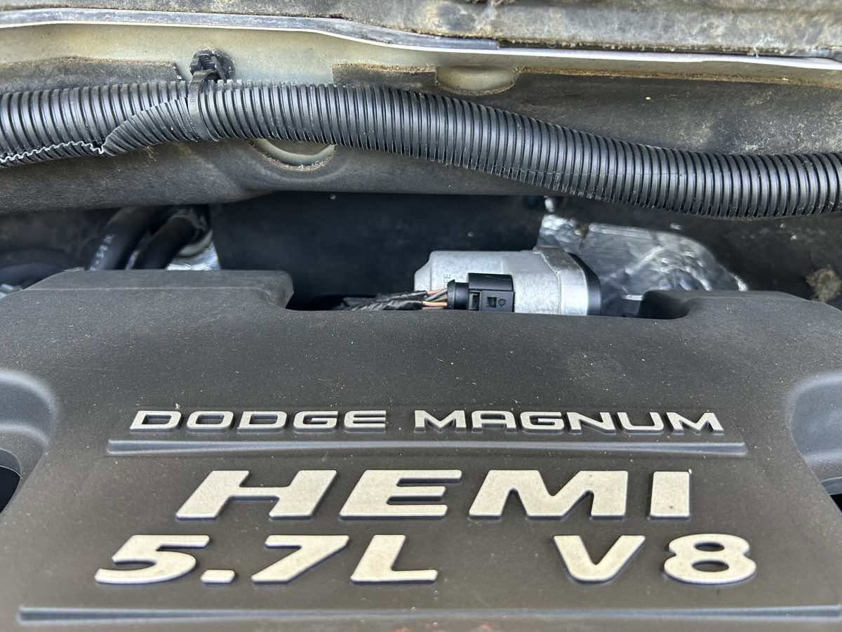 Used 2004 Dodge Ram 3500 Truck SLT w/ Sport Appearance Group image 31