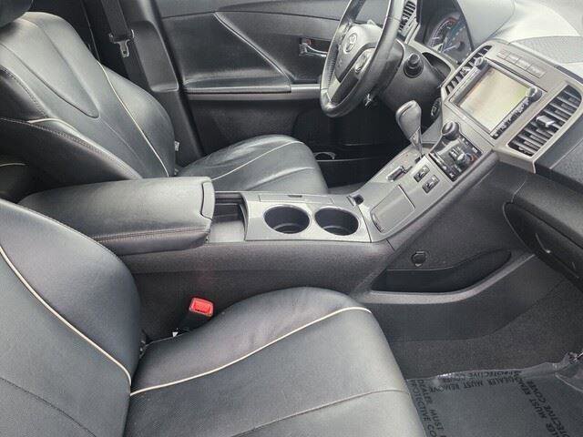 Used 2014 Toyota Venza Limited image 29