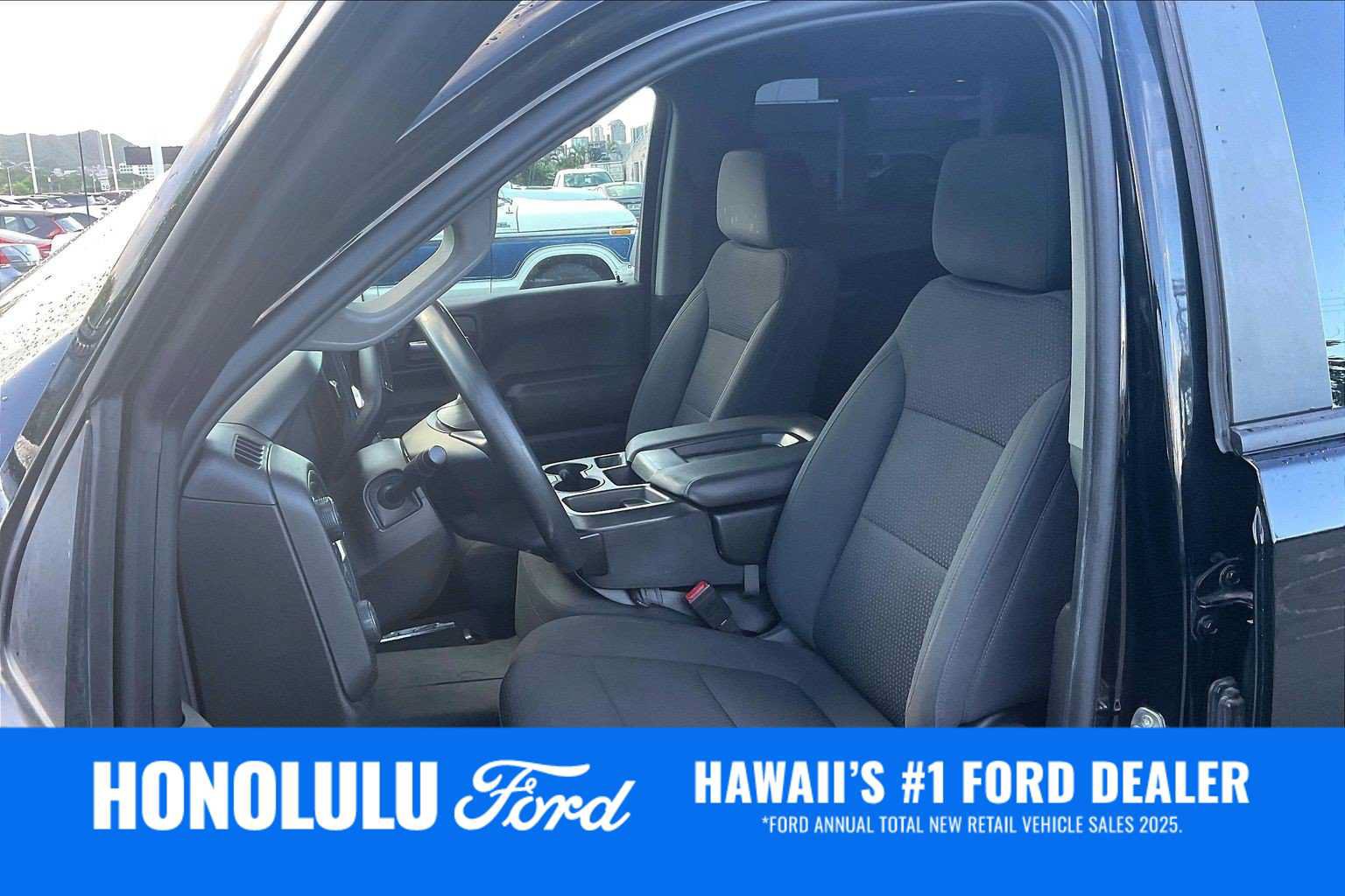 Used 2021 Chevrolet Silverado 1500 Custom Trail Boss AWD/4WD image 11