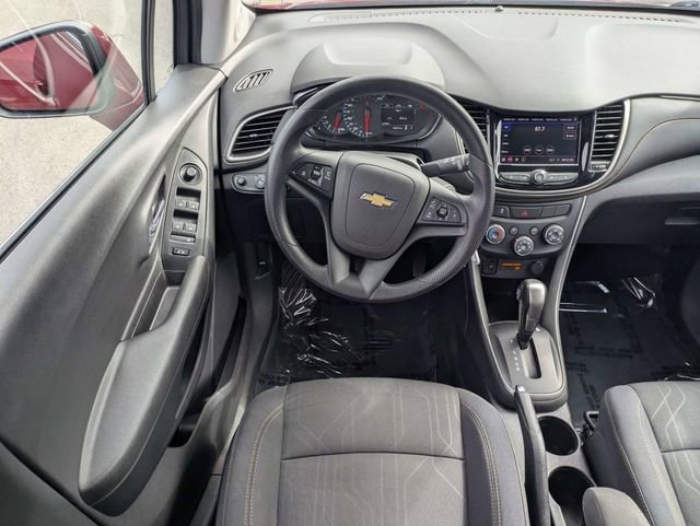 Used 2020 Chevrolet Trax LT image 16