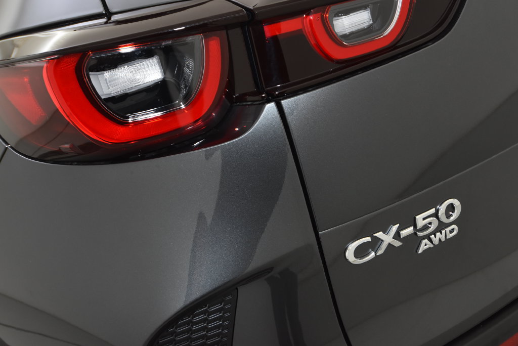 New 2026 MAZDA CX-50 AWD 2.5 Hybrid w/ Premium Pkg image 37