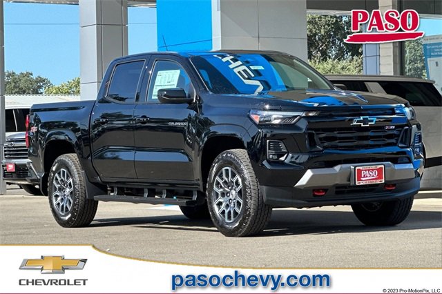 New 2025 Chevrolet Colorado Z71 w/ Z71 Convenience Package 2