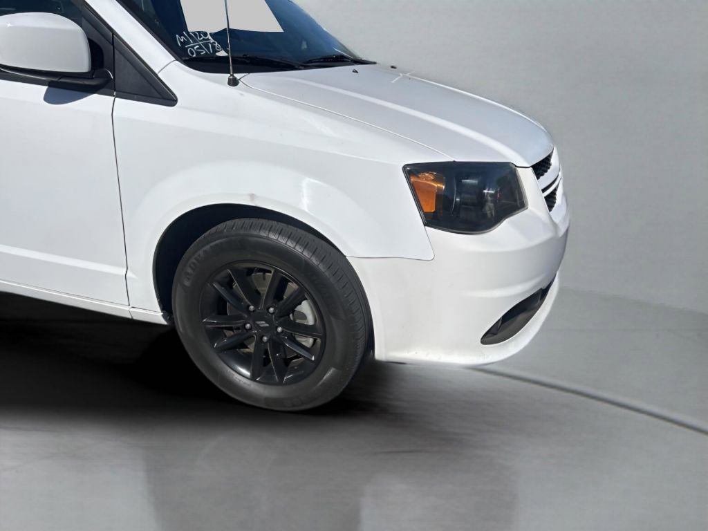 Used 2019 Dodge Grand Caravan GT FWD image 12