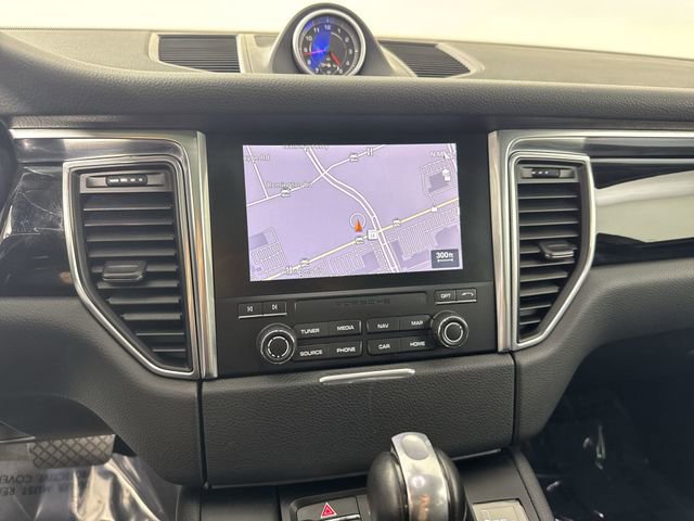 Used 2017 Porsche Macan S AWD/4WD image 6