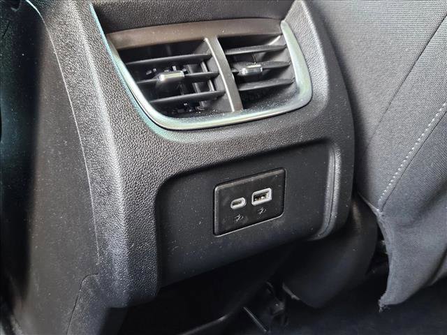 Used 2019 Chevrolet Blazer LT image 16