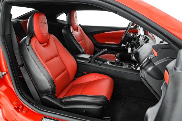 Used 2010 Chevrolet Camaro SS w/ RS Package image 24