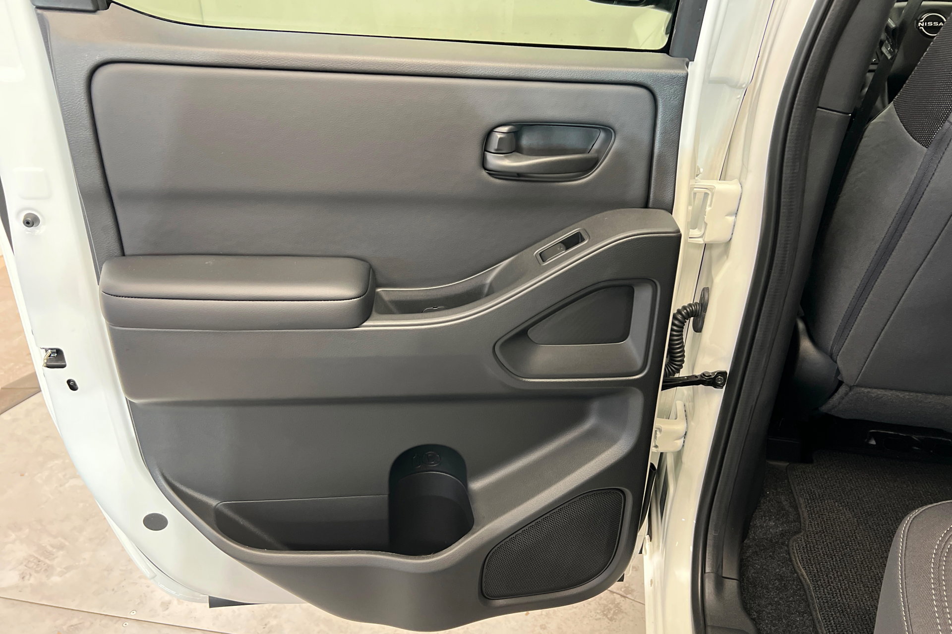 New 2026 Nissan Frontier SV w/ Tow Package AWD/4WD image 18