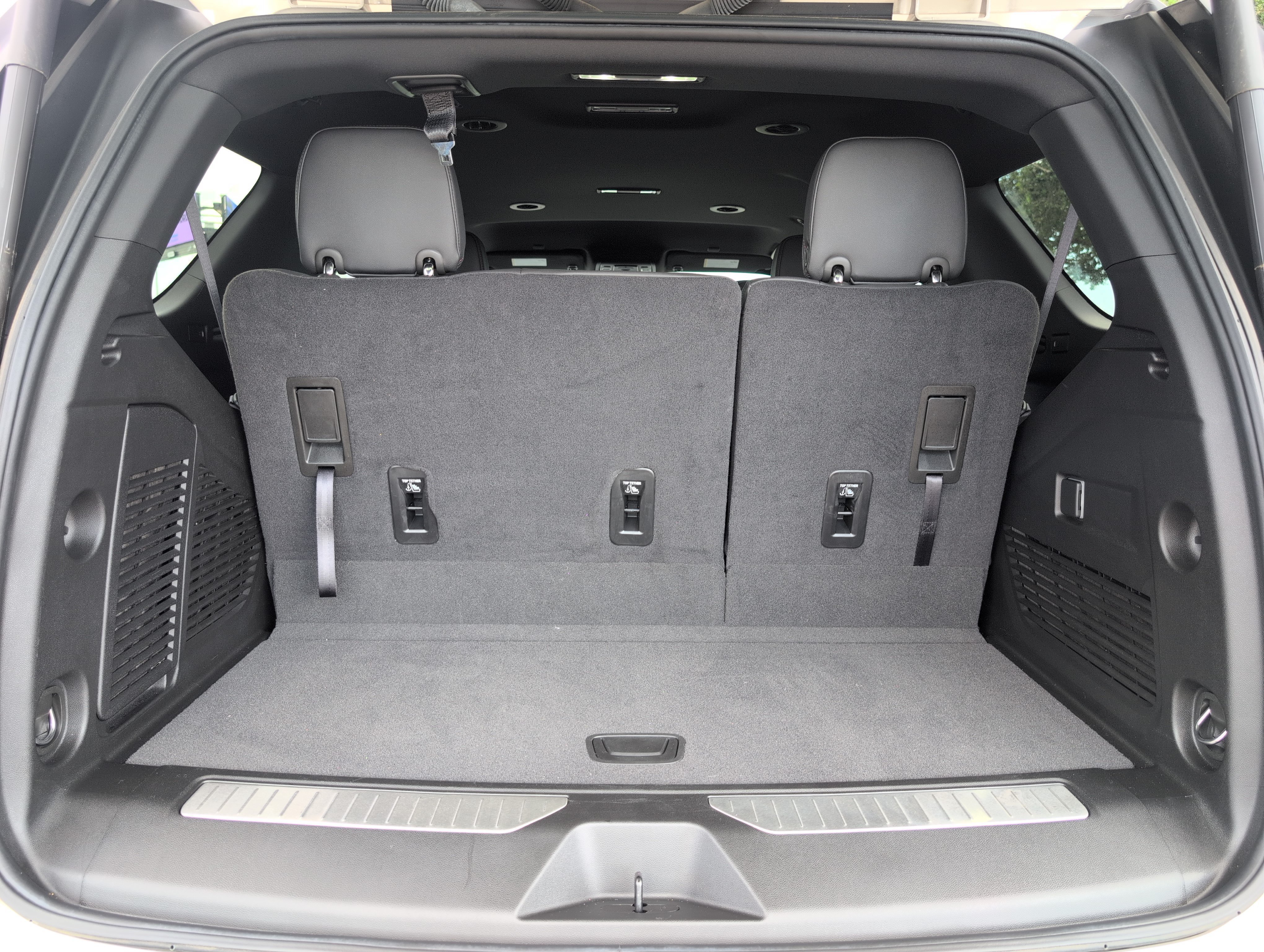 Used 2024 Chevrolet Tahoe RST RWD image 5