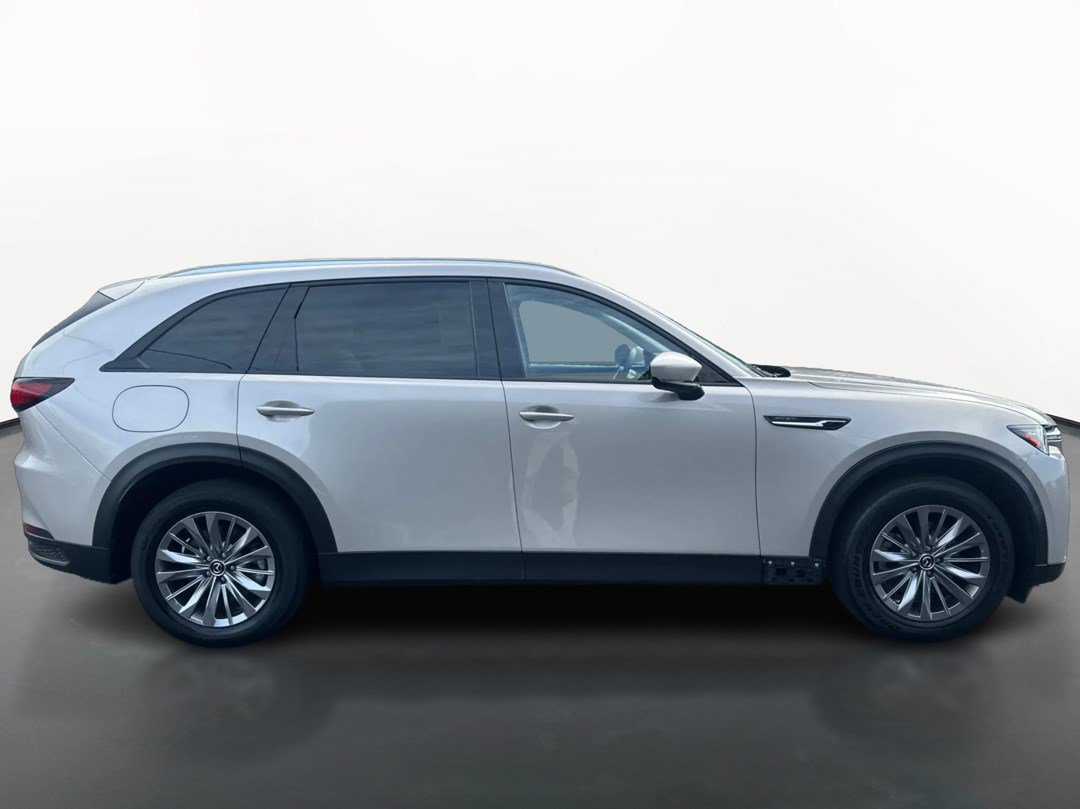 Used 2024 MAZDA CX-90 Plug-In Hybrid w/ Preferred AWD/4WD image 2