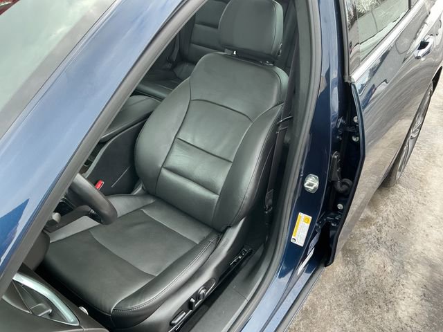 Used 2021 Chevrolet Malibu Premier image 34