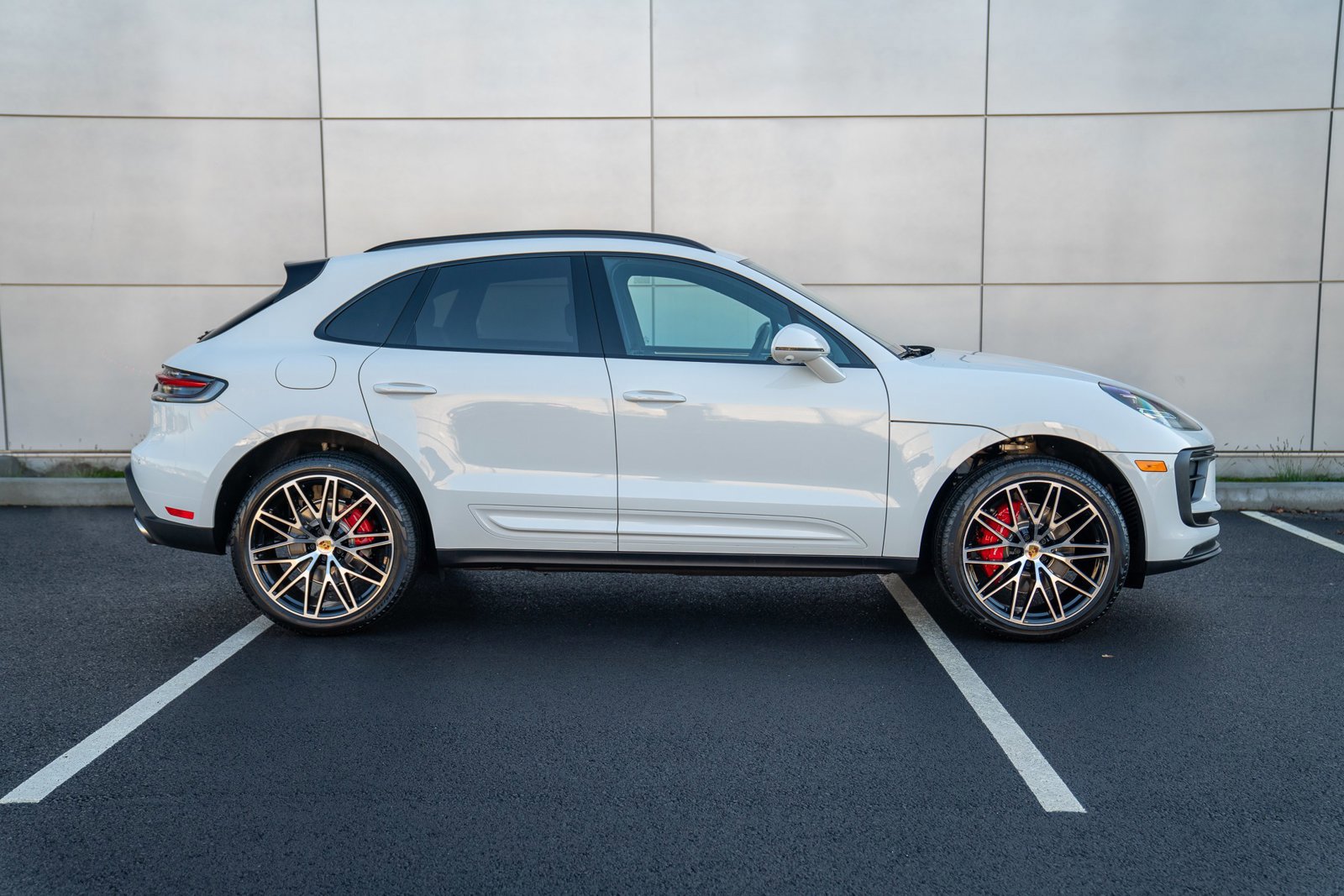 New 2026 Porsche Macan S image 8