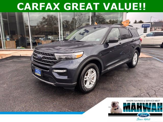 Certified 2022 Ford Explorer XLT w/ Equipment Group 202A image 1