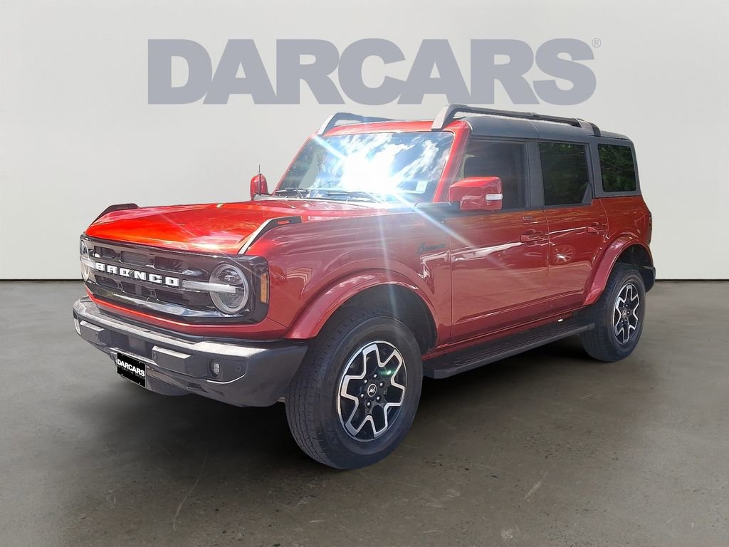 Used 2022 Ford Bronco Outer Banks image 3