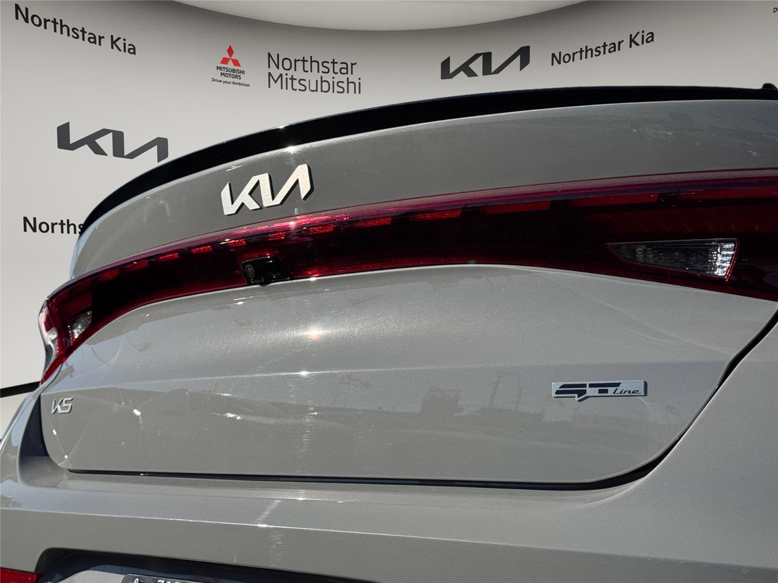 Used 2023 Kia K5 GT-Line image 29