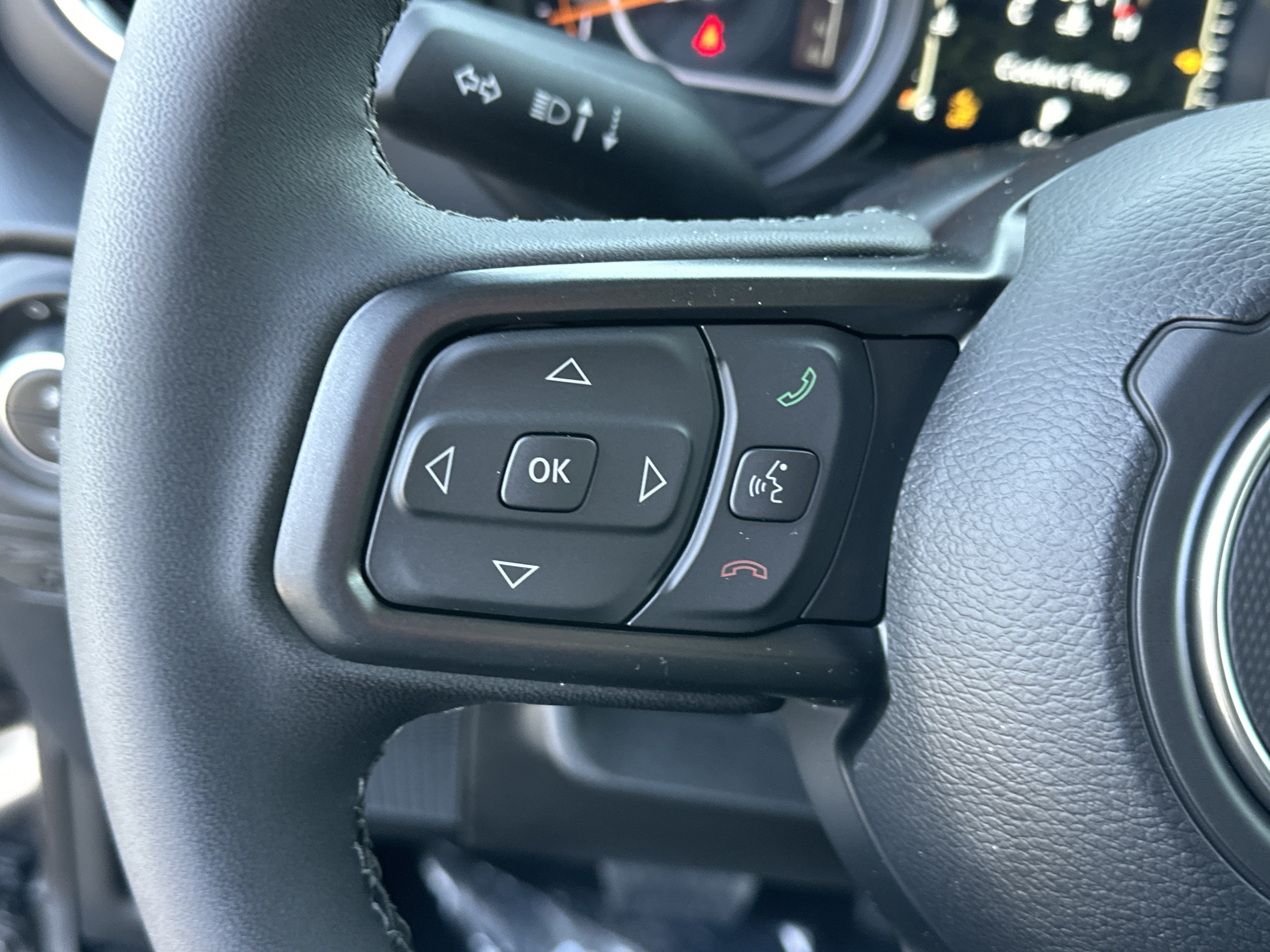 New 2026 Jeep Gladiator Sport AWD/4WD image 10