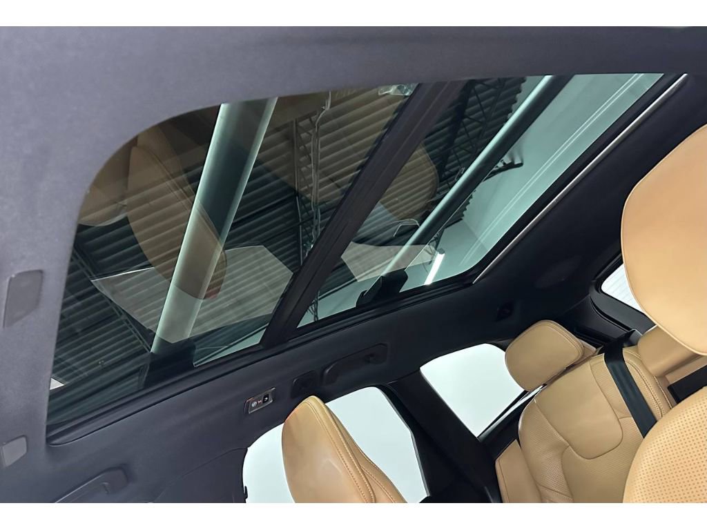 Used 2021 Volvo XC60 T5 Inscription image 36