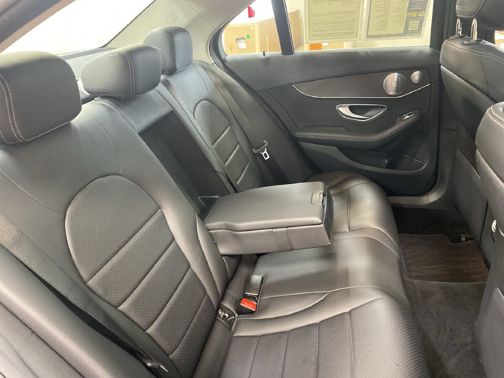 Used 2020 Mercedes-Benz C 300 4MATIC Sedan w/ Premium Package image 35