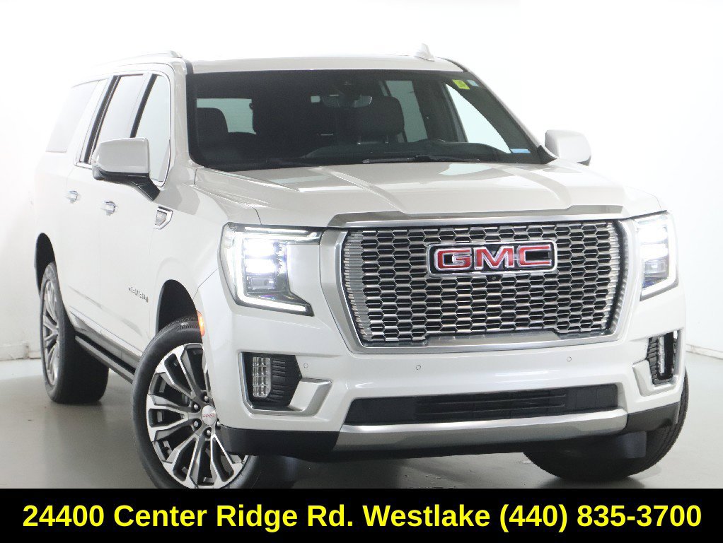Used 2021 GMC Yukon XL Denali w/ Denali Ultimate Package AWD/4WD image 2