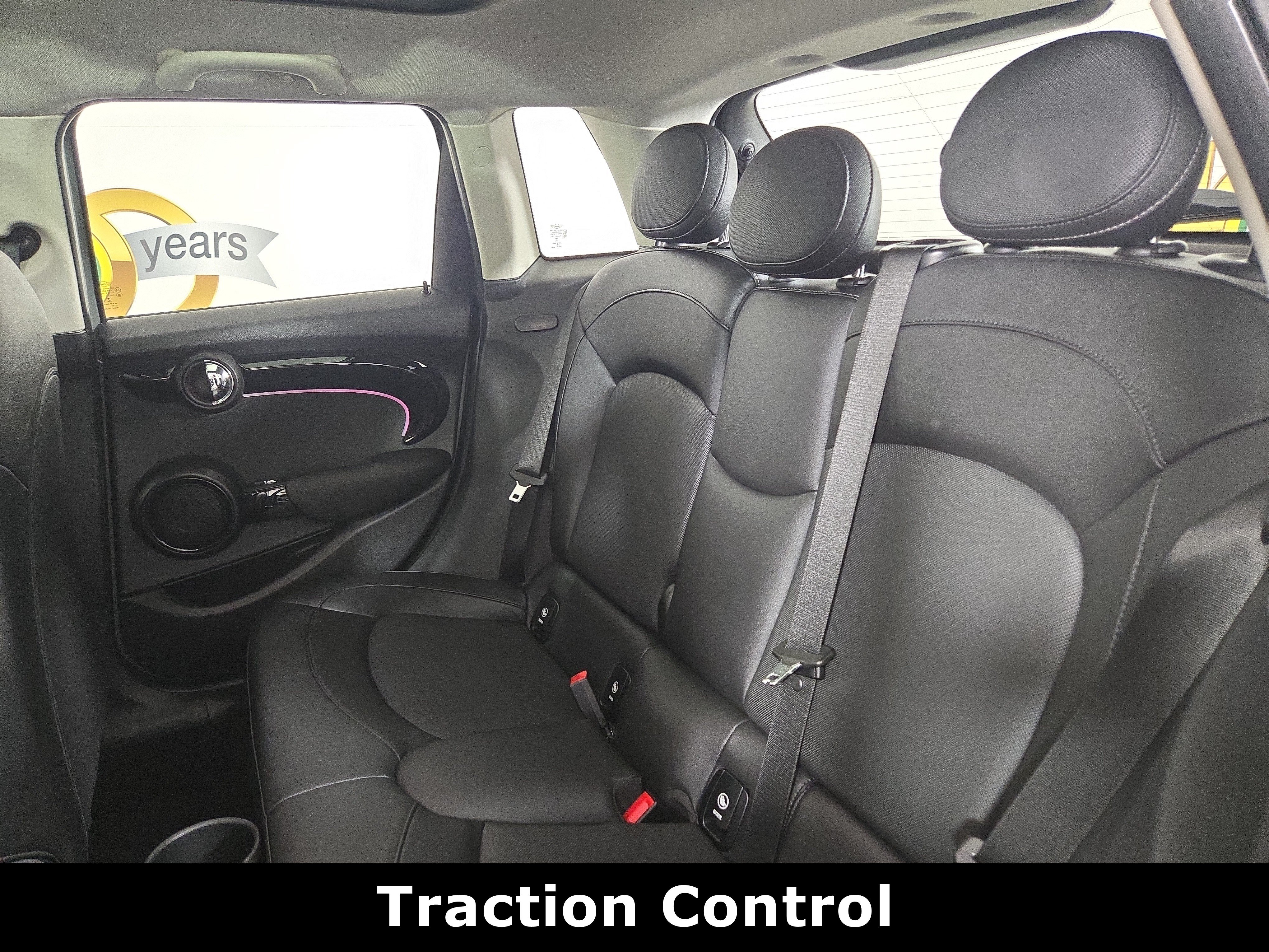 Used 2023 MINI Cooper 4-Door Hardtop FWD image 12