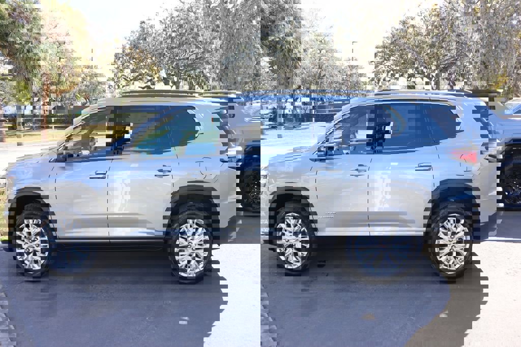 New 2025 GMC Acadia Elevation w/ Elevation Premium Package image 3