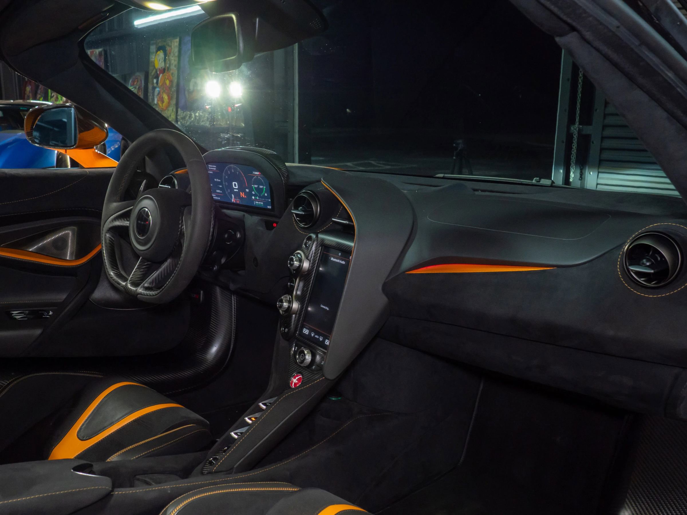 Used 2018 McLaren 720S Performance image 32