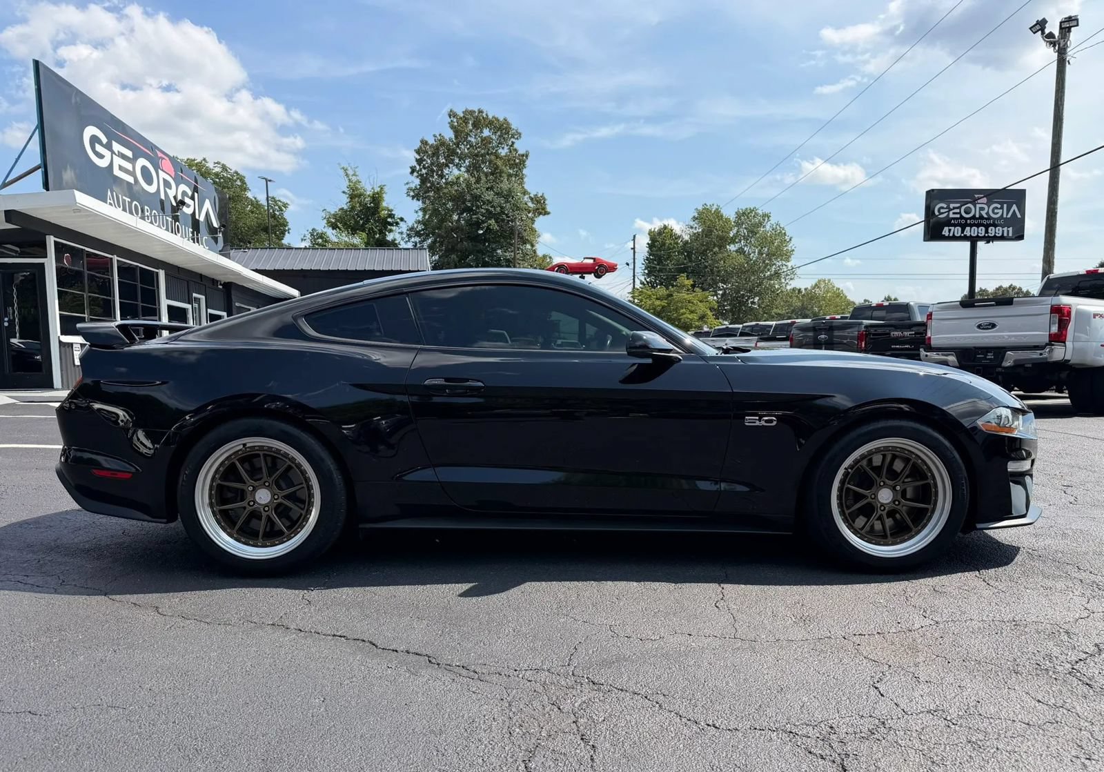 Used 2019 Ford Mustang GT Premium w/ GT Performance Package RWD image 7