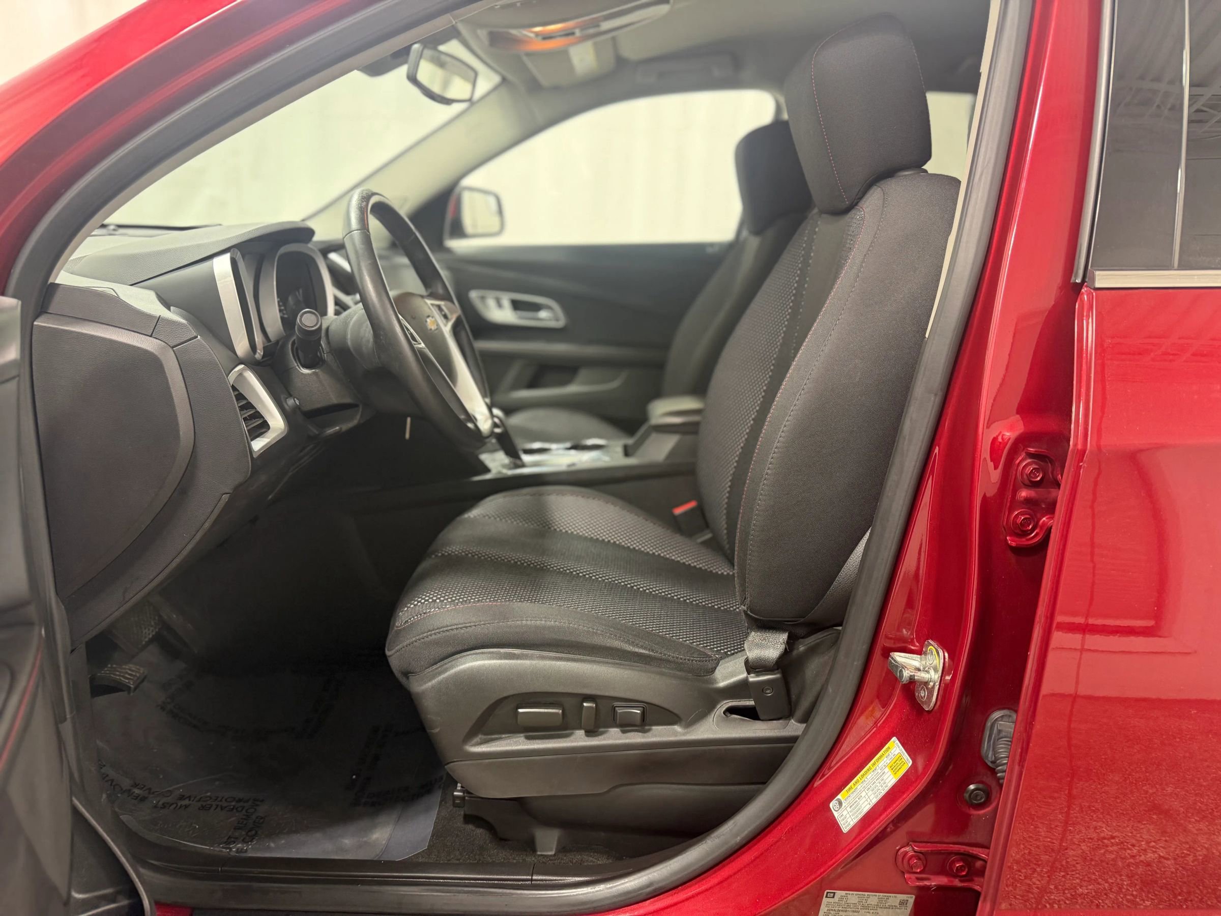Used 2013 Chevrolet Equinox LT w/ Driver Convenience Package FWD image 12