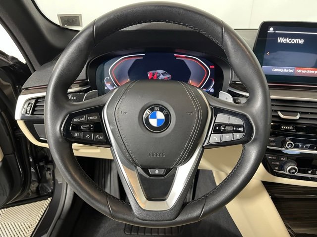 Used 2023 BMW 530i xDrive w/ Premium Package image 12