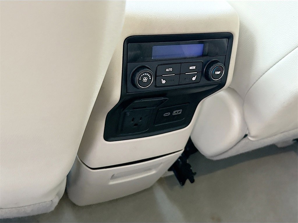Used 2023 GMC Acadia Denali image 28