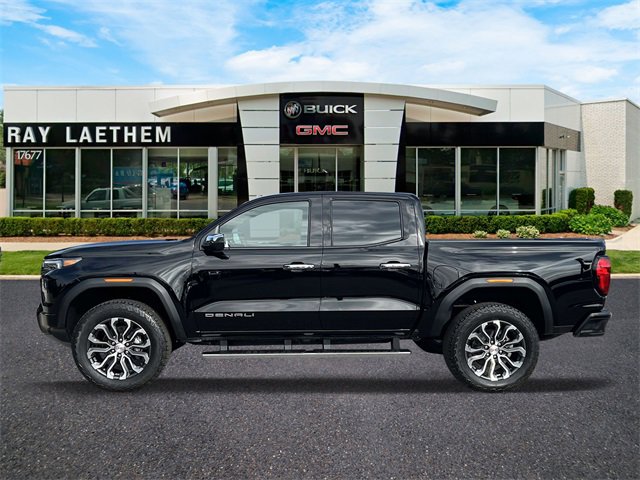 New 2026 GMC Canyon Denali image 2