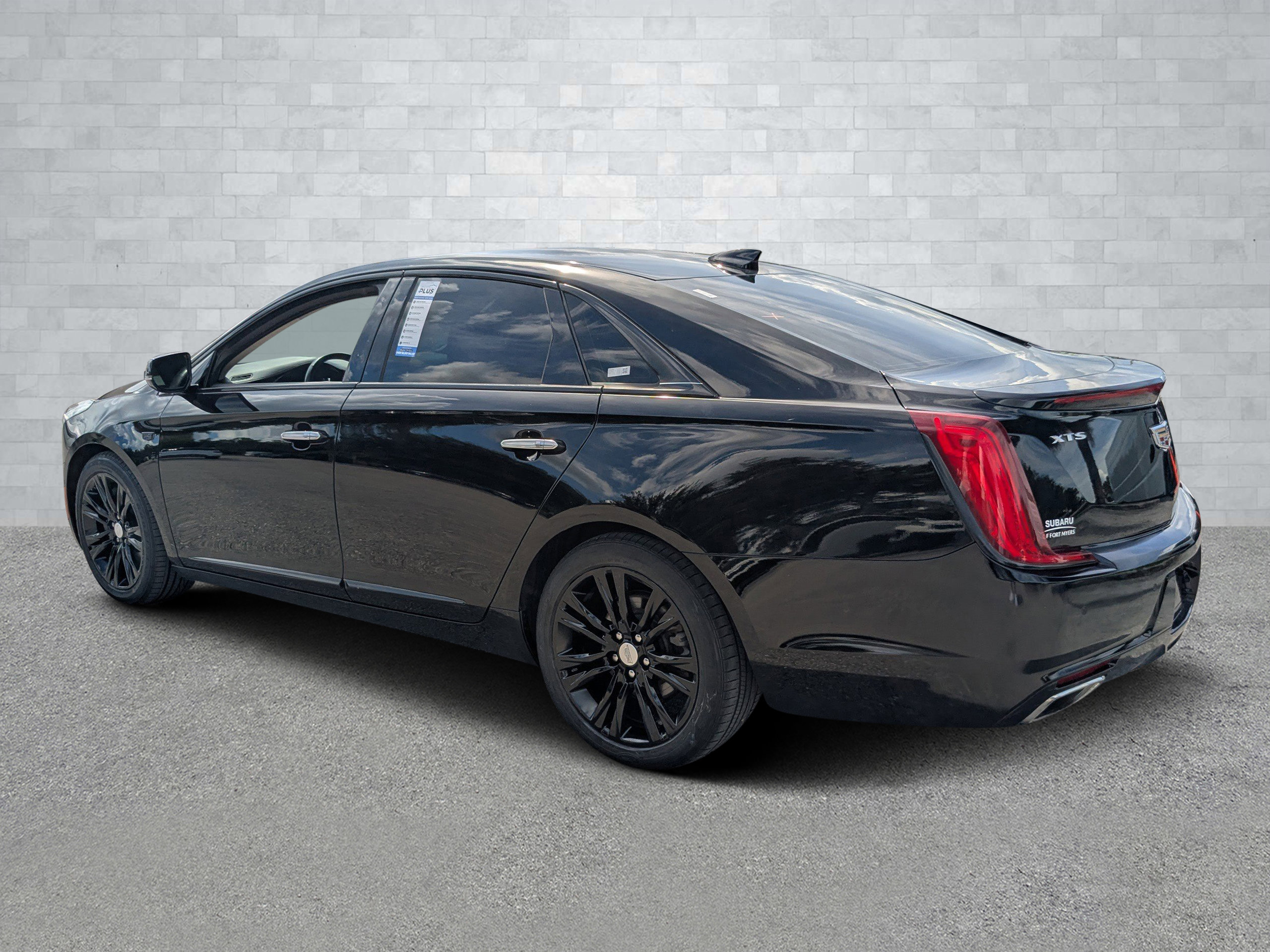 Used 2019 Cadillac XTS Luxury image 7