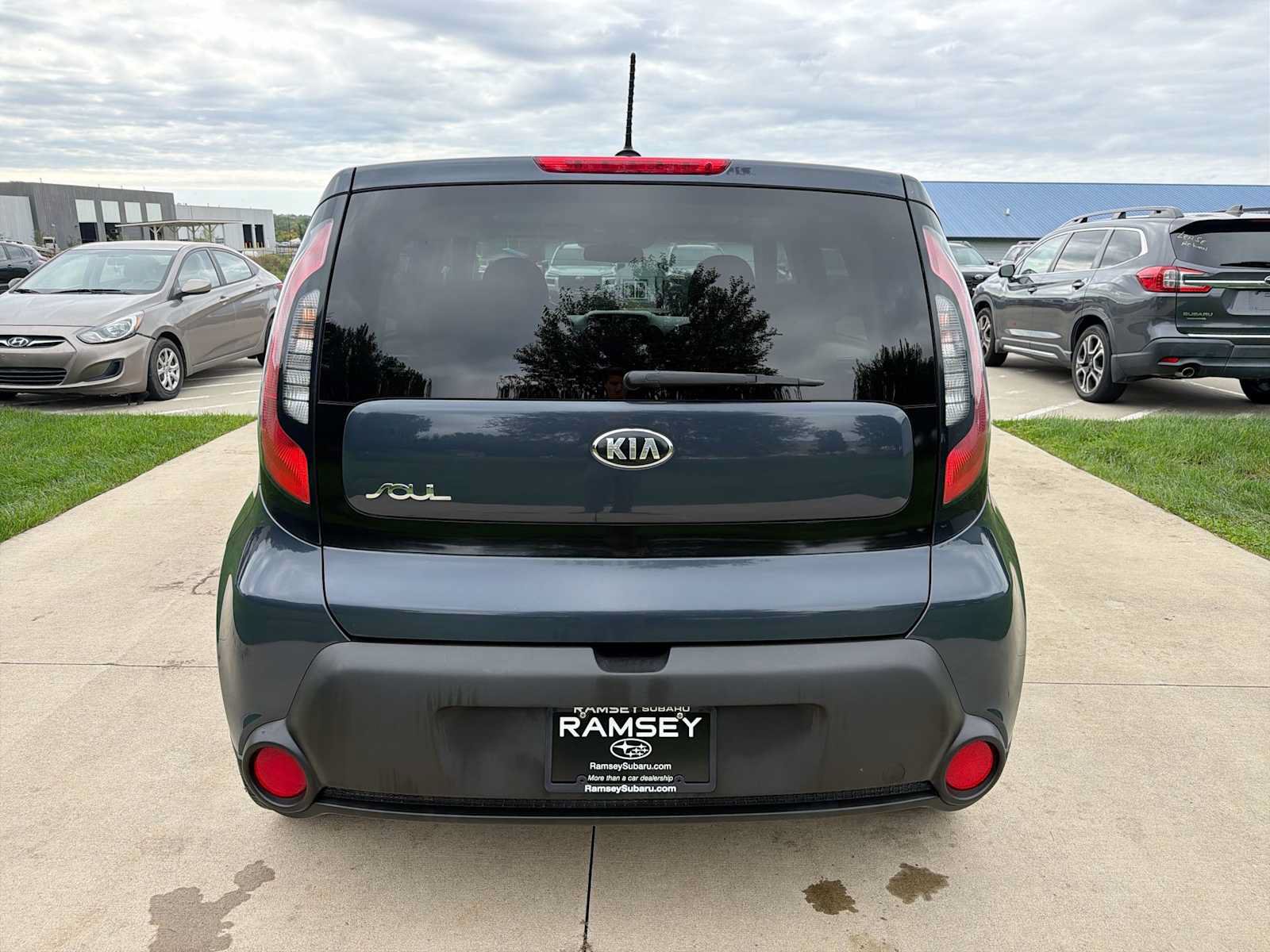 Used 2015 Kia Soul + FWD image 5