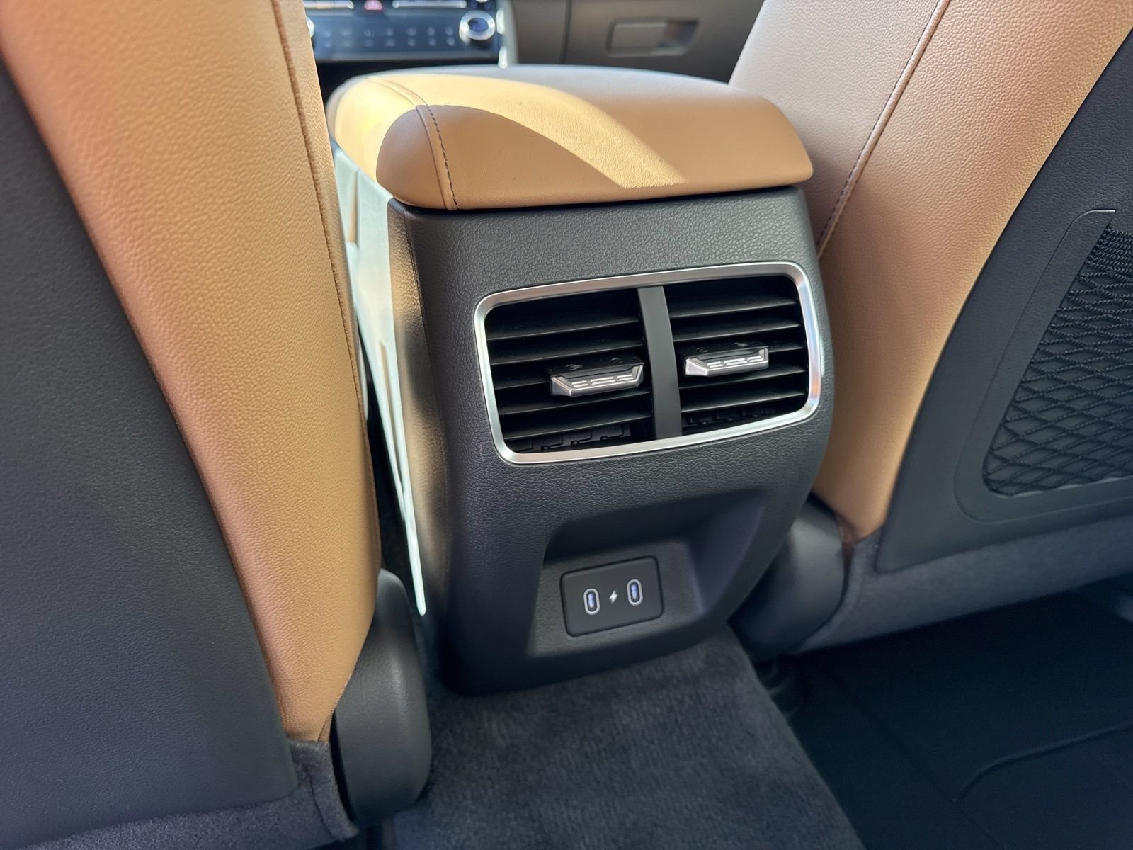 Used 2025 Hyundai Sonata Limited FWD image 17